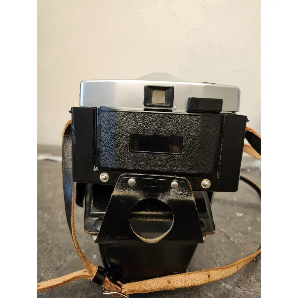 KODAK Instamatic Reflex‎ Camera German made with Schneider 45mm f:2.8 Lens